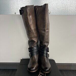 Freebird Stores | CLEO - Black Distressed 7.0